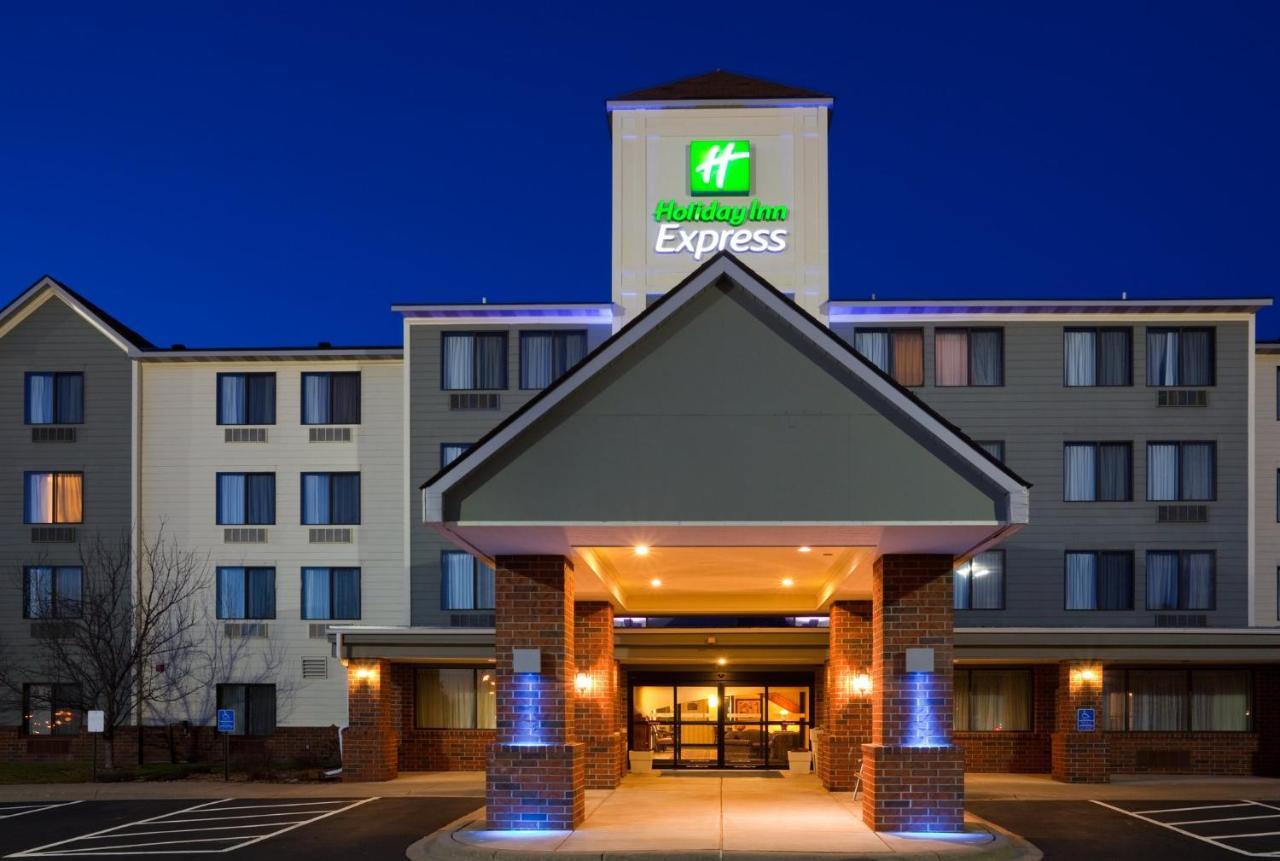 Holiday Inn Express Hotel & Suites Coon Rapids - Blaine Area By Ihg Экстерьер фото