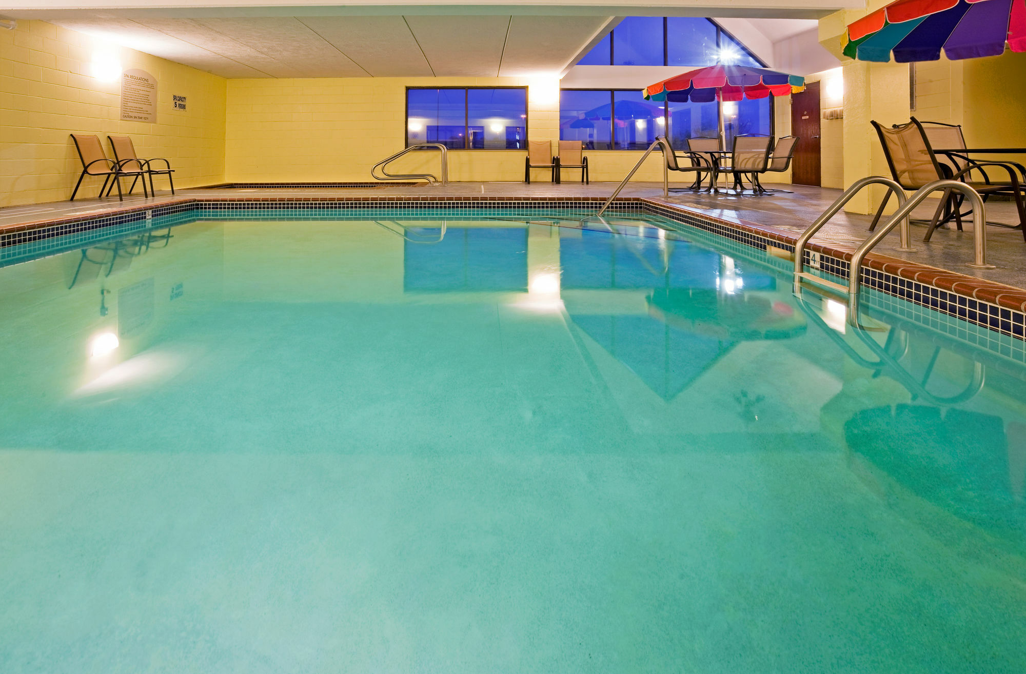 Holiday Inn Express Hotel & Suites Coon Rapids - Blaine Area By Ihg Экстерьер фото